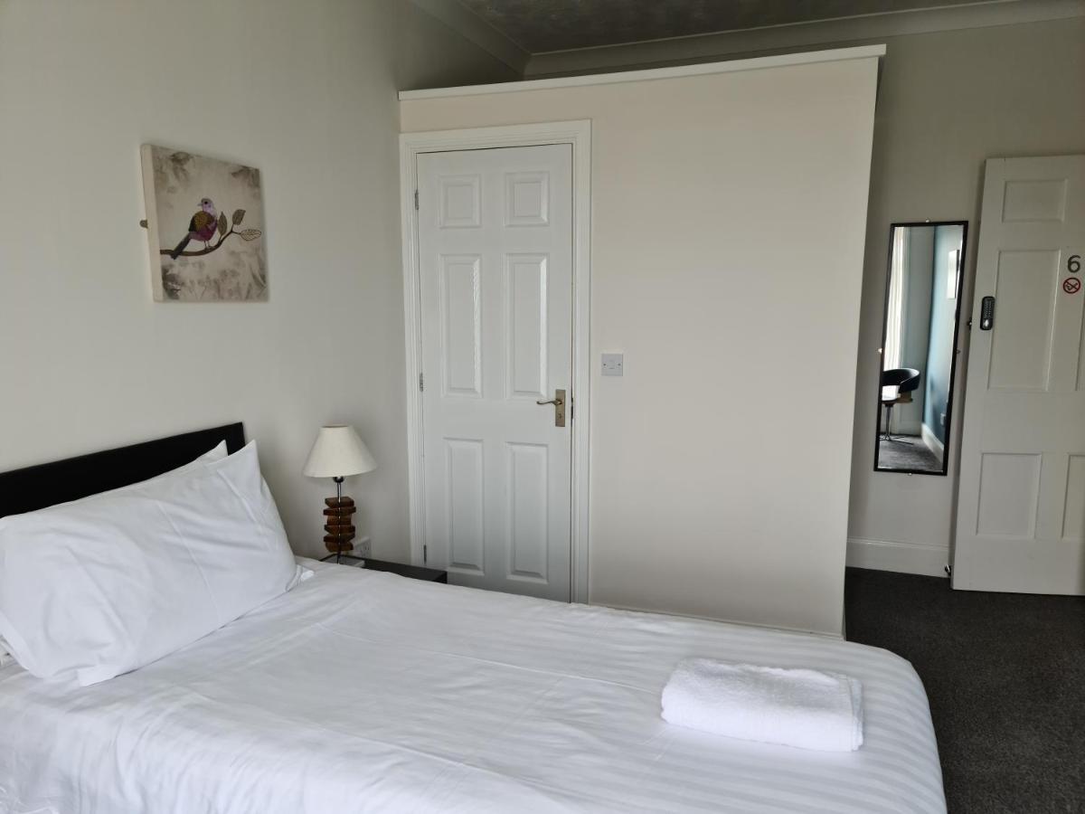 2 The Green, Exceptional Large House, Sea Views Loads Of Bathrooms 시턴 카루 외부 사진