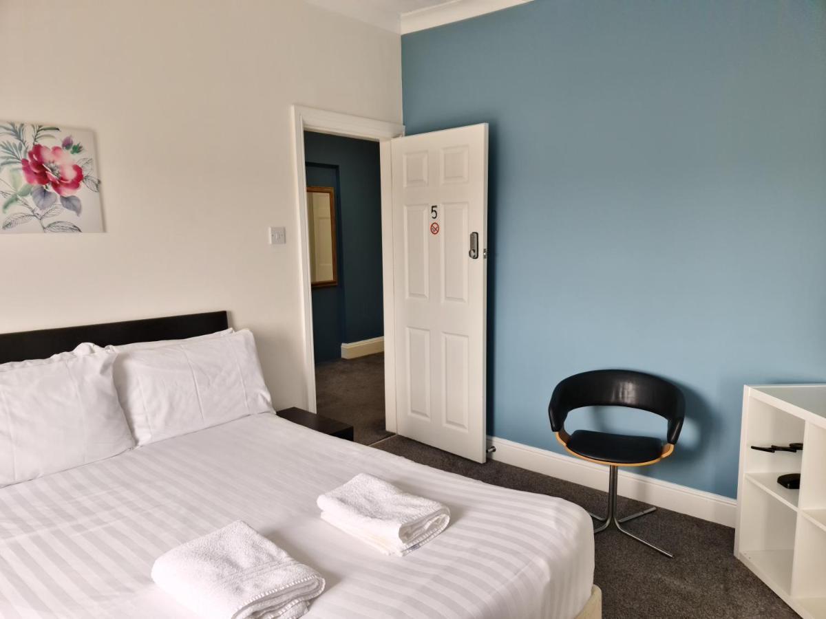 2 The Green, Exceptional Large House, Sea Views Loads Of Bathrooms 시턴 카루 외부 사진